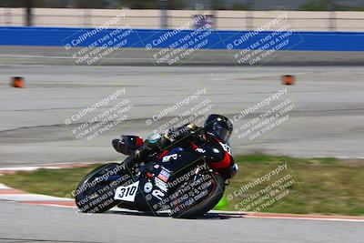 media/Apr-23-2022-Fastrack Riders (Sat) [[cb2d6ae73d]]/LEVEL 4/1PM TURN 6 OUTSIDE/